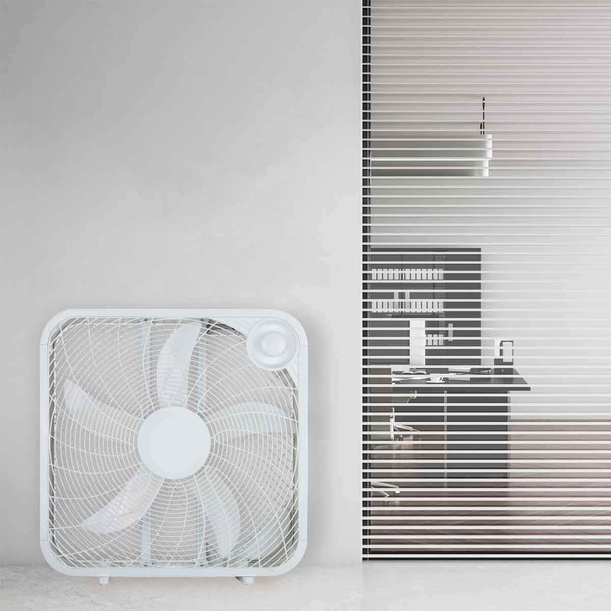 Box Fan, 3 Settings, Max Cooling Technology, Carry Handle, White